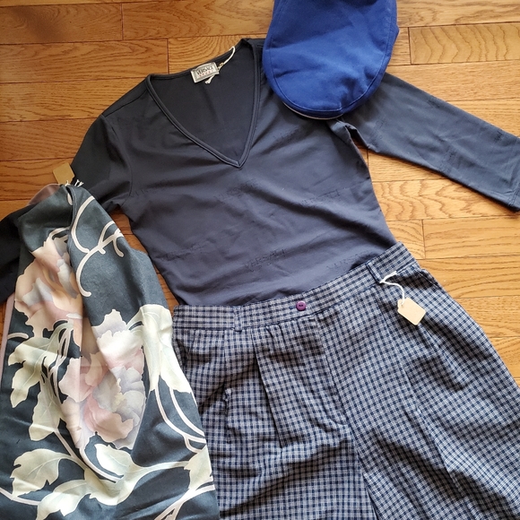 Versace Tops - VINTAGE VERSACE SPORT 3/4 length sleeve shirt